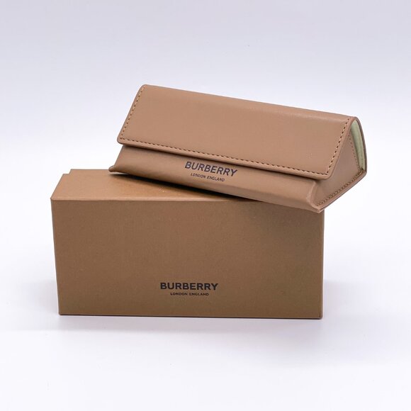 NEW Burberry BE4291 3007/H WHITE SHIELD BURBERRY SUNGLASSES 3007/H - Picture 5 of 5